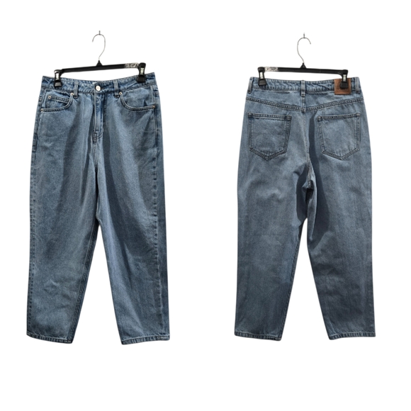 Toteme Toury Classic Cut High-Rise Tapered Cropped Jeans - Light Wash Size 27 - Picture 8 of 9